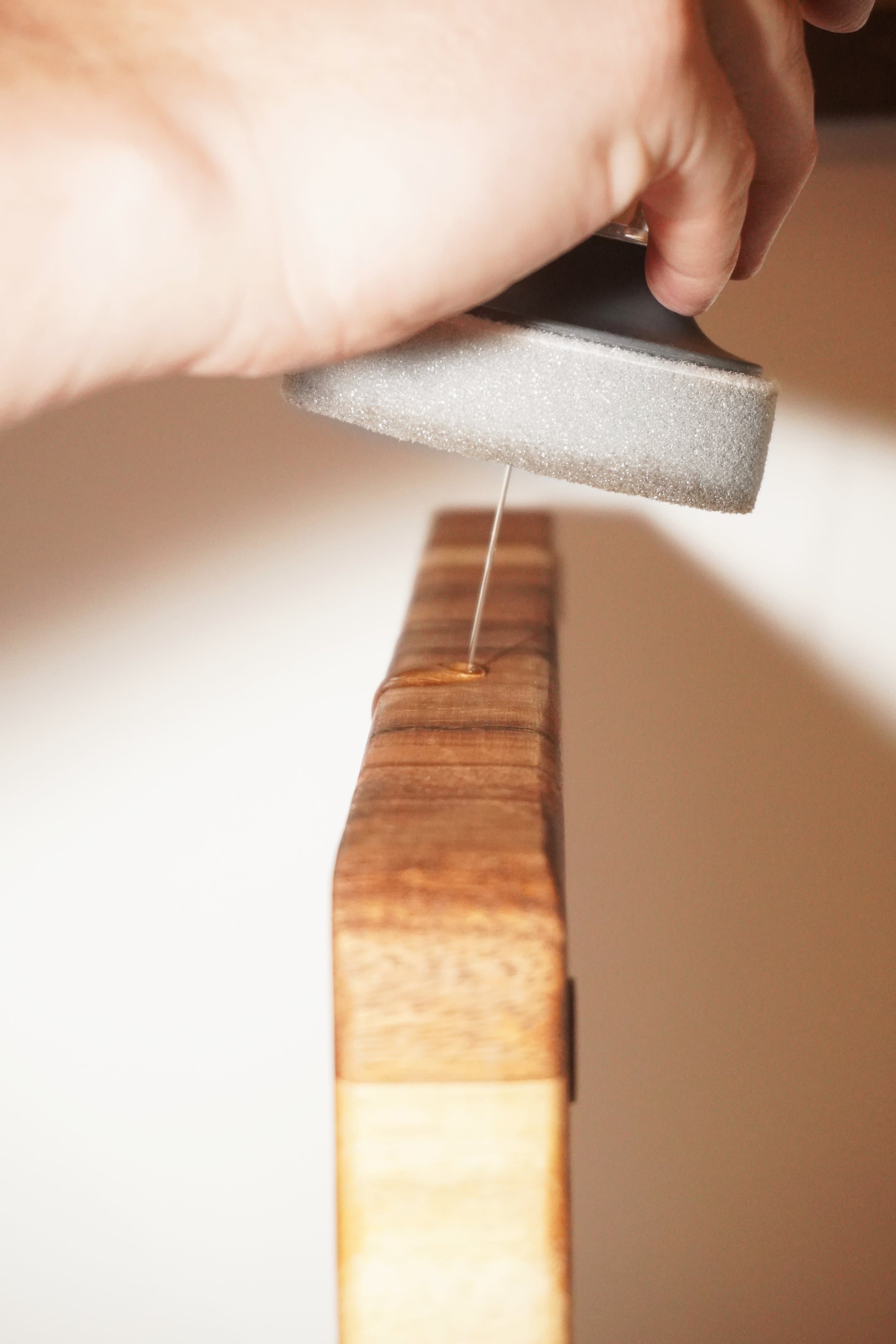 No-Mess Cutting Board Oiling Tool