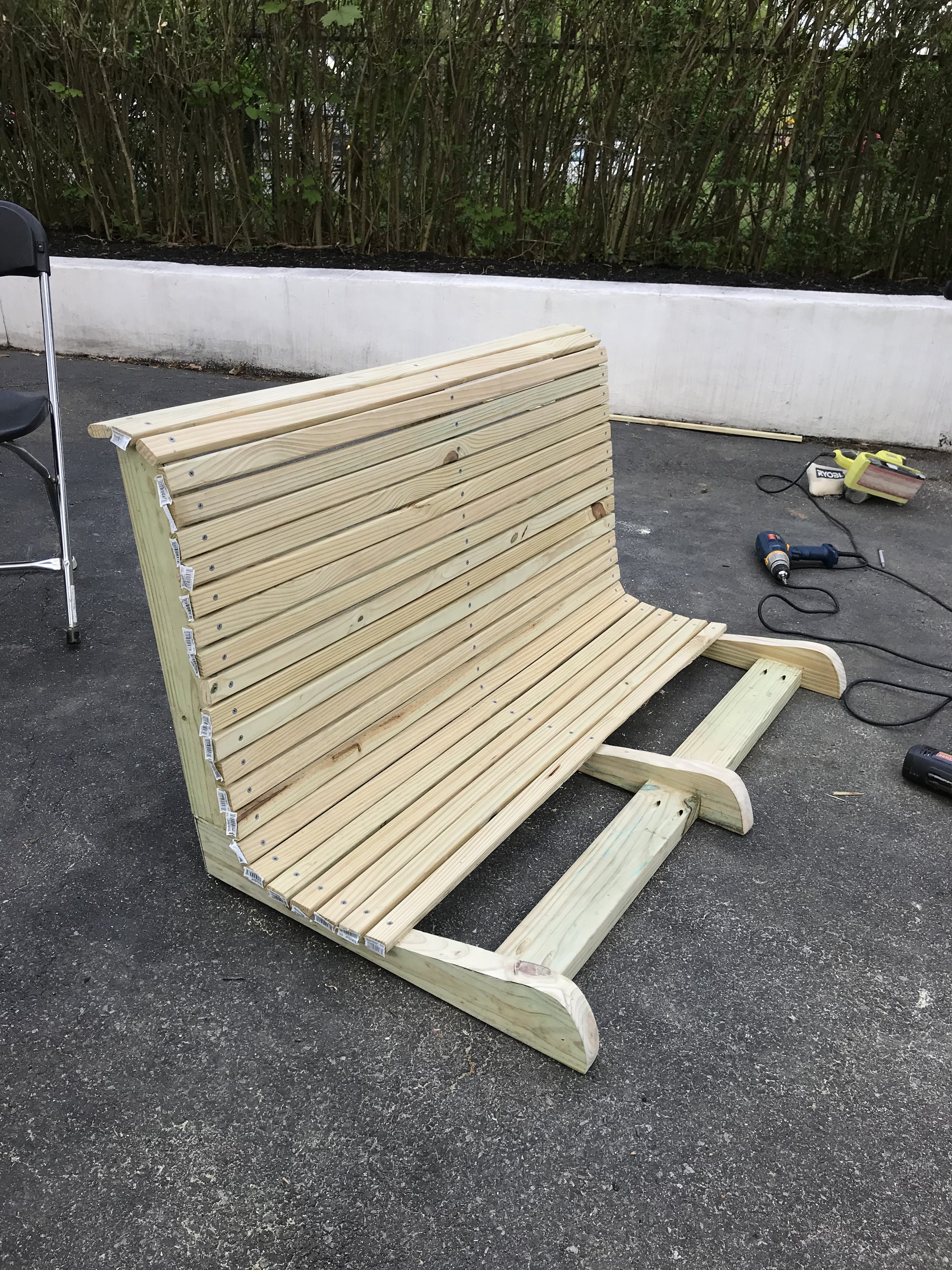 Here’s a shot most of the way through attaching the slats. The bench was made intentionally 4ft wide so that 8ft stock could be best utilized.